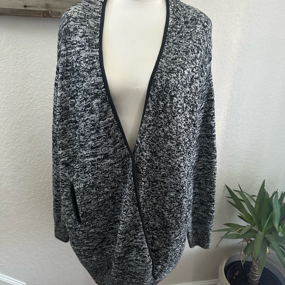 Lululemon Cardi All Day Oversized Cardigan Women Gray Black Merino Wool L/XL